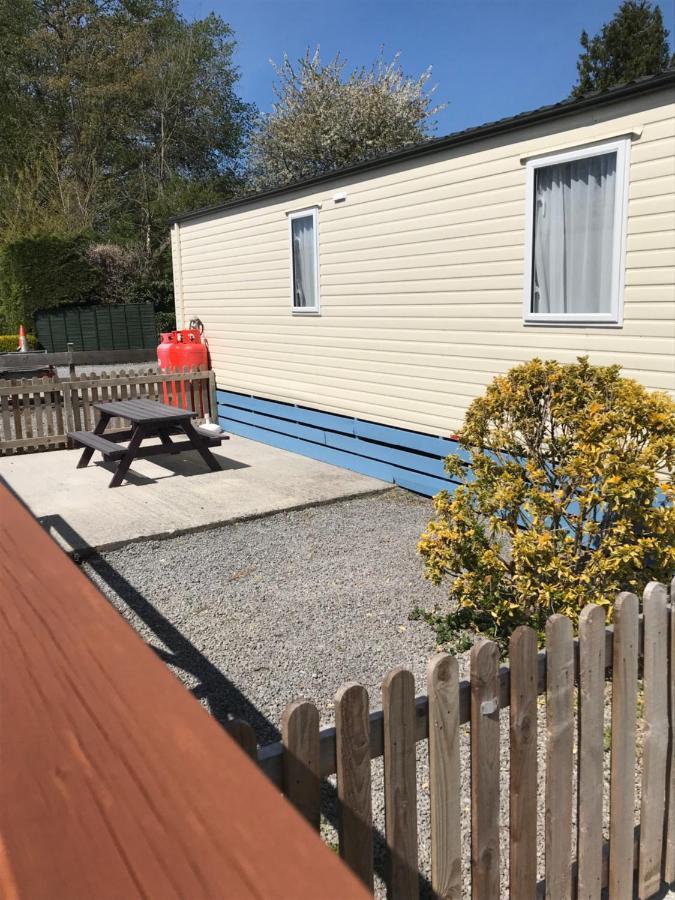 Pet Friendly Riverside Static Caravan Cheddar Exteriör bild